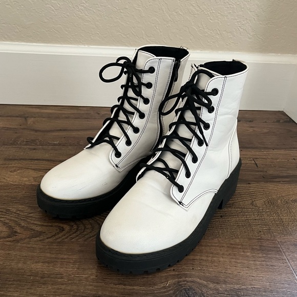 White Combat Boots Zip Side Women’s 10 (41) - Picture 2 of 10
